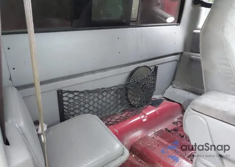 2000 Ford Ranger Xlt z USA, uszkodzony, nr VIN 1FTZR15X4YPB47269